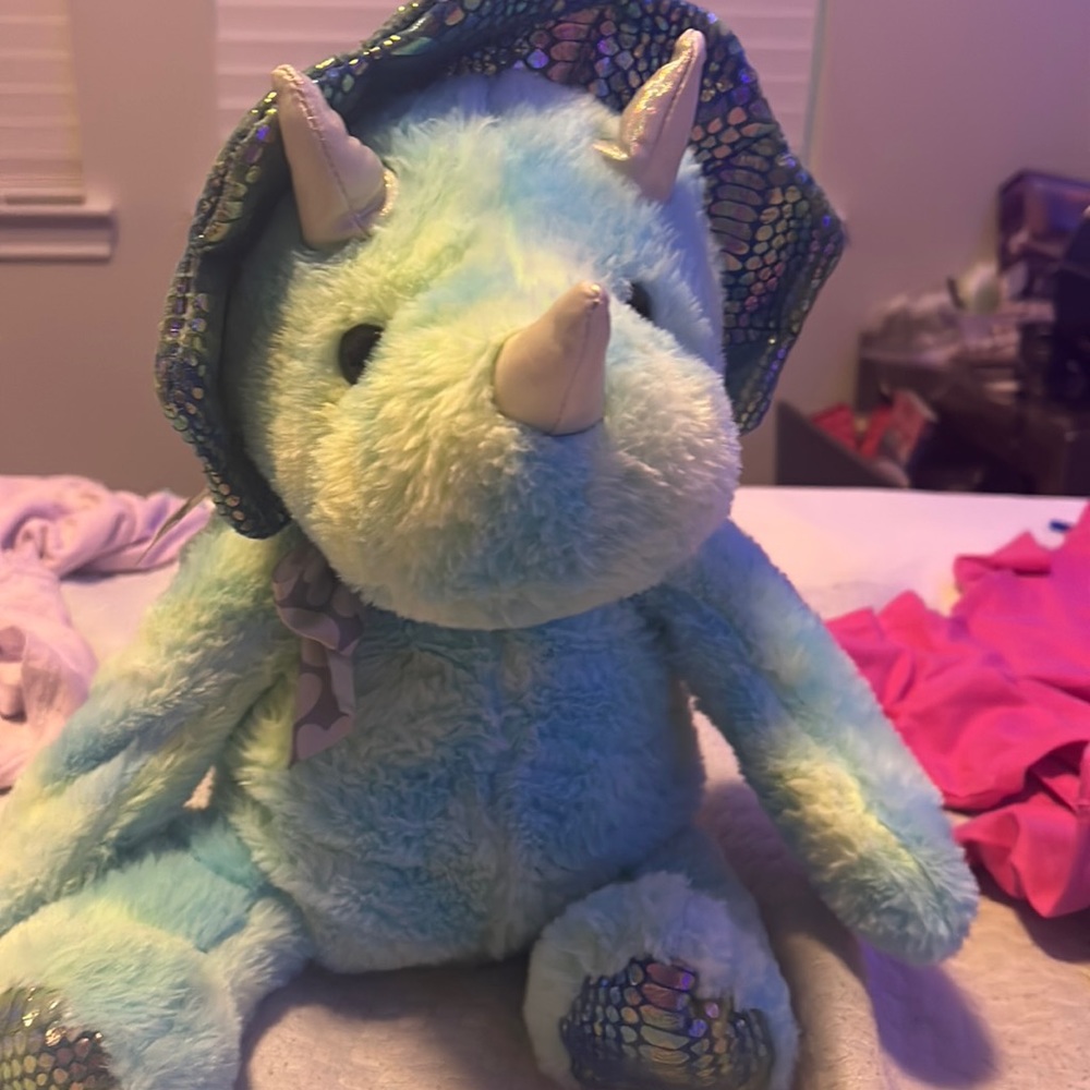 I Valentine’s Day Dino plush